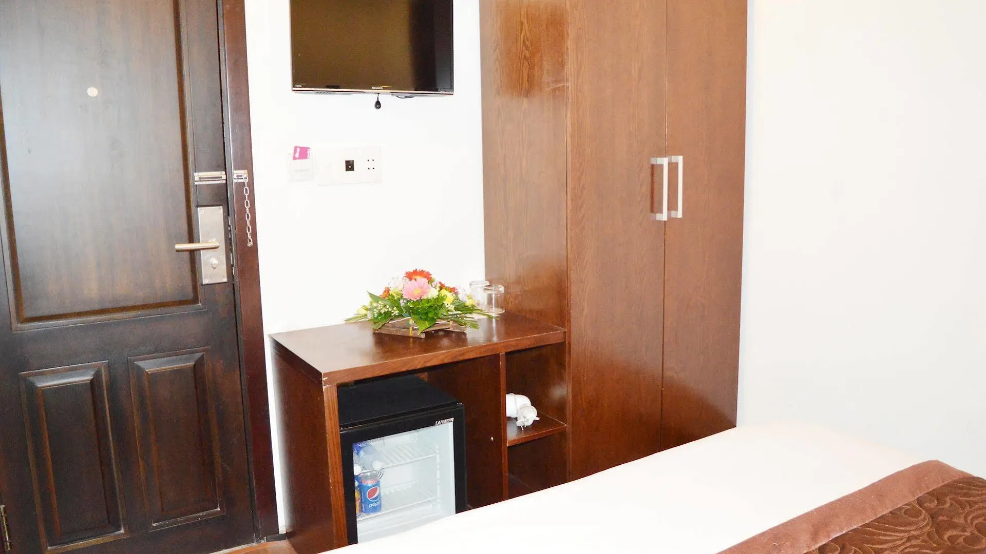 Brown Bean 2 Hotel Da Nang 2*,  Vietnam